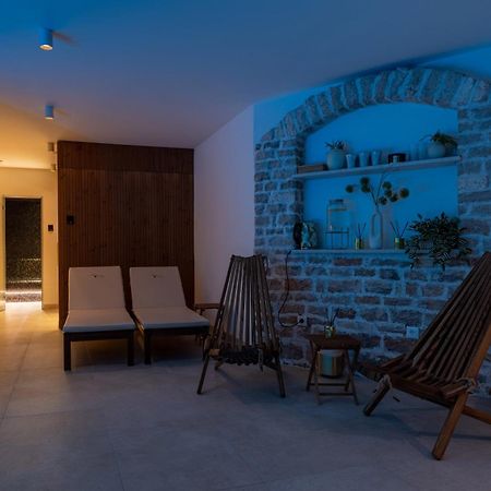 Nono Ban Hotel & Villa Gornji Humac Bagian luar foto