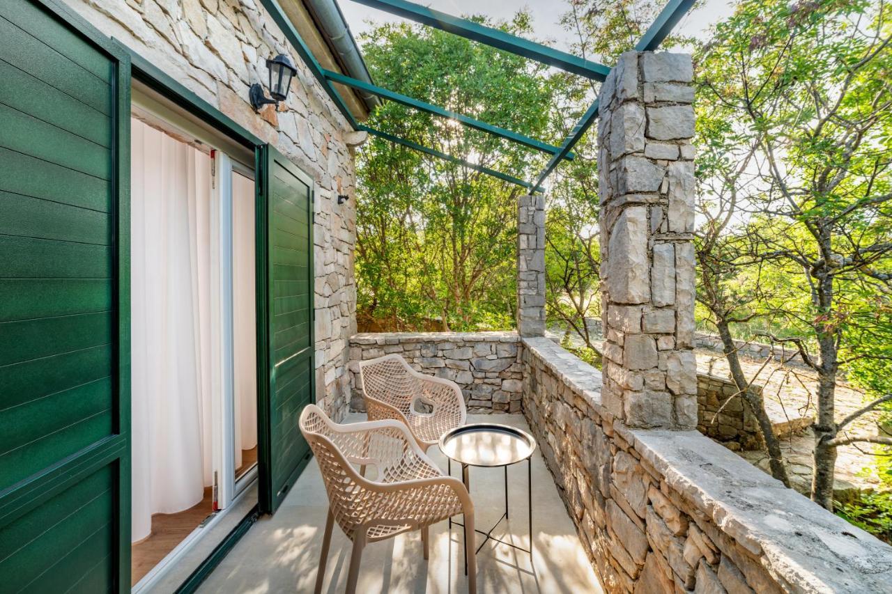 Nono Ban Hotel & Villa Gornji Humac Bagian luar foto