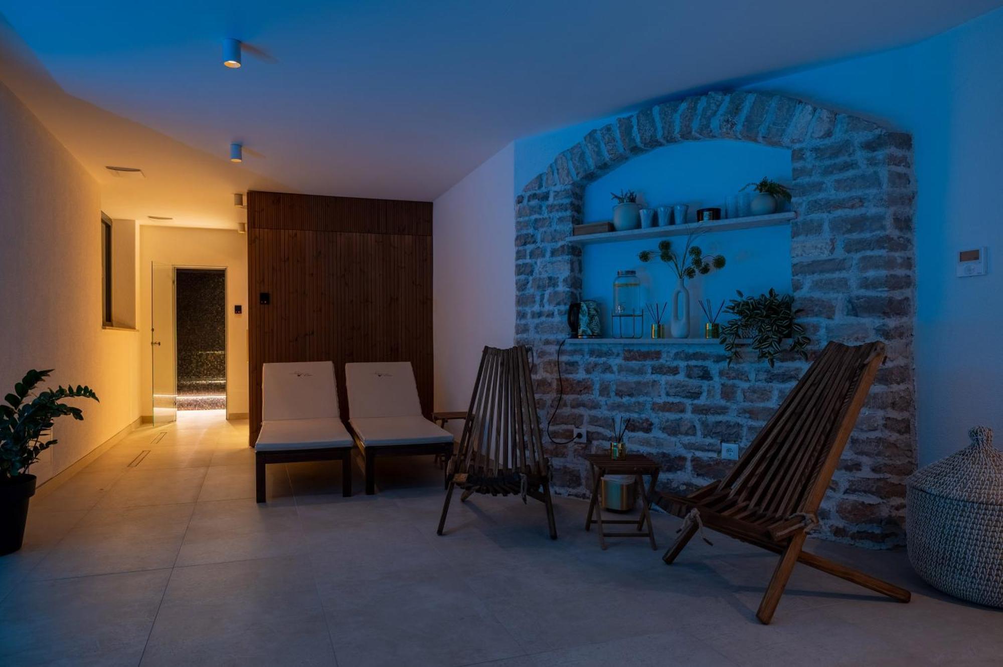 Nono Ban Hotel & Villa Gornji Humac Bagian luar foto