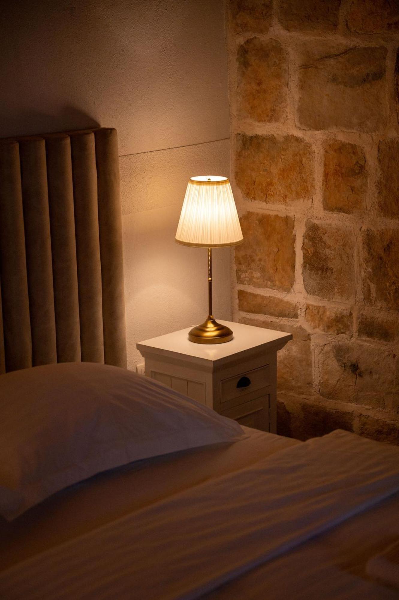 Nono Ban Hotel & Villa Gornji Humac Bagian luar foto